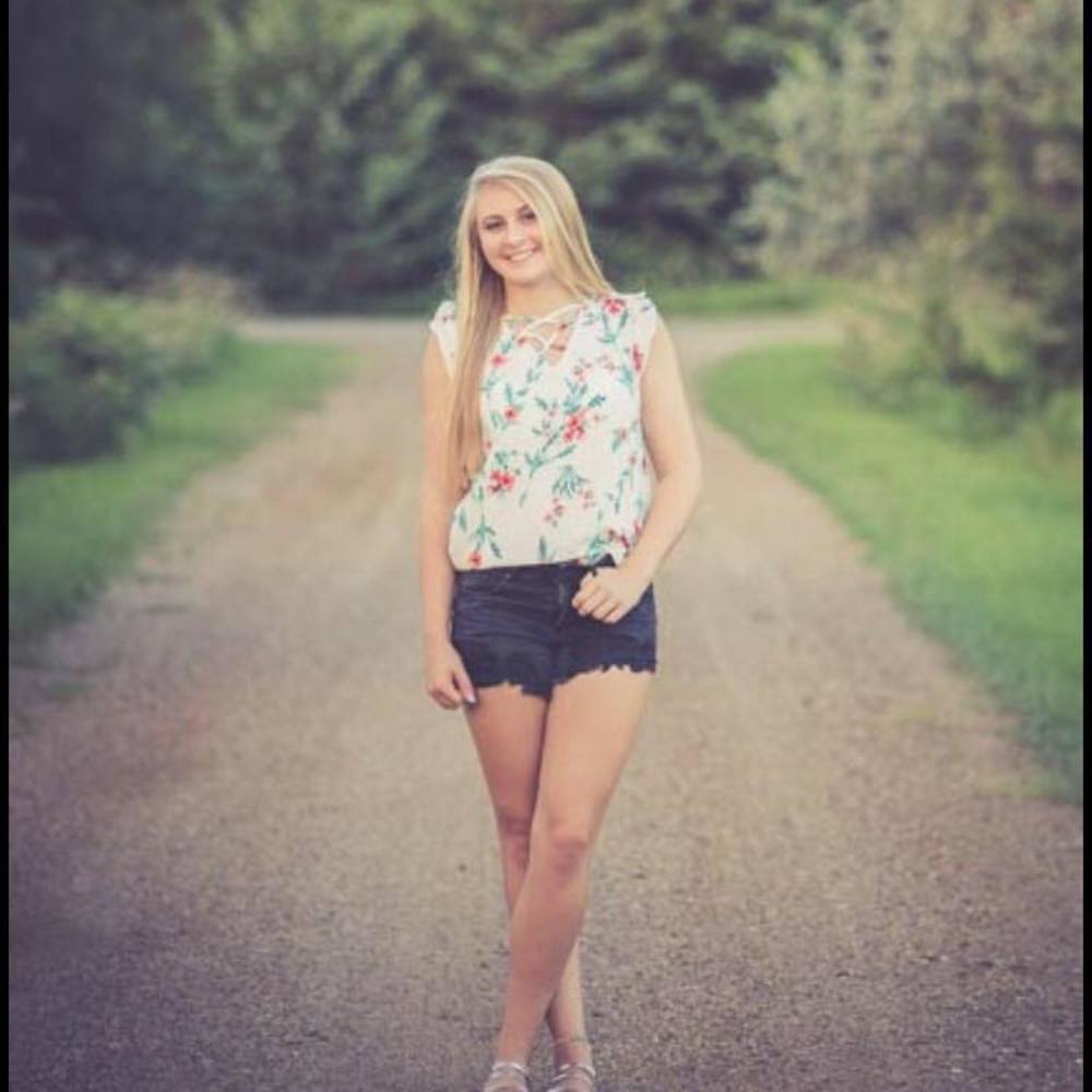 Meet your Posher, Faith